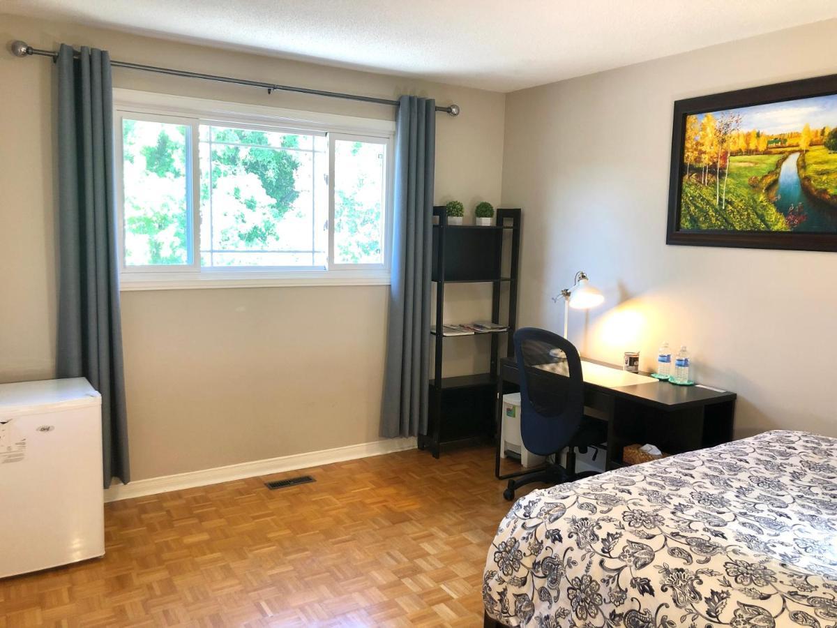 Comfort Rooms Near Toronto Airport ميسيسوجا المظهر الخارجي الصورة